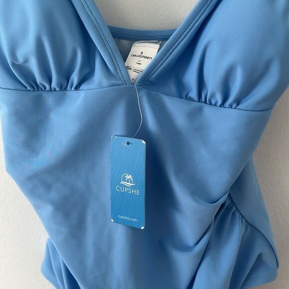 CUPSHE Blue V Neck Ruching One Piece Swimsuit - Picture 4 of 5
